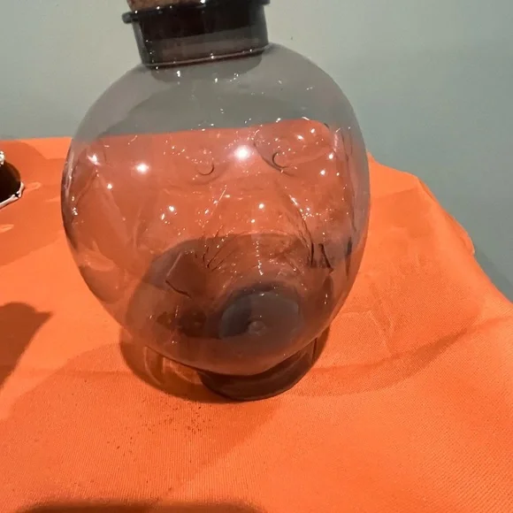 6/$25 Mystic Gray & Orange Plastic Skull with Cork Lid Set - Picture 5 of 15